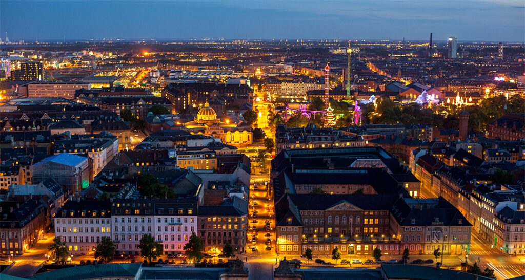 Copenehagen at night