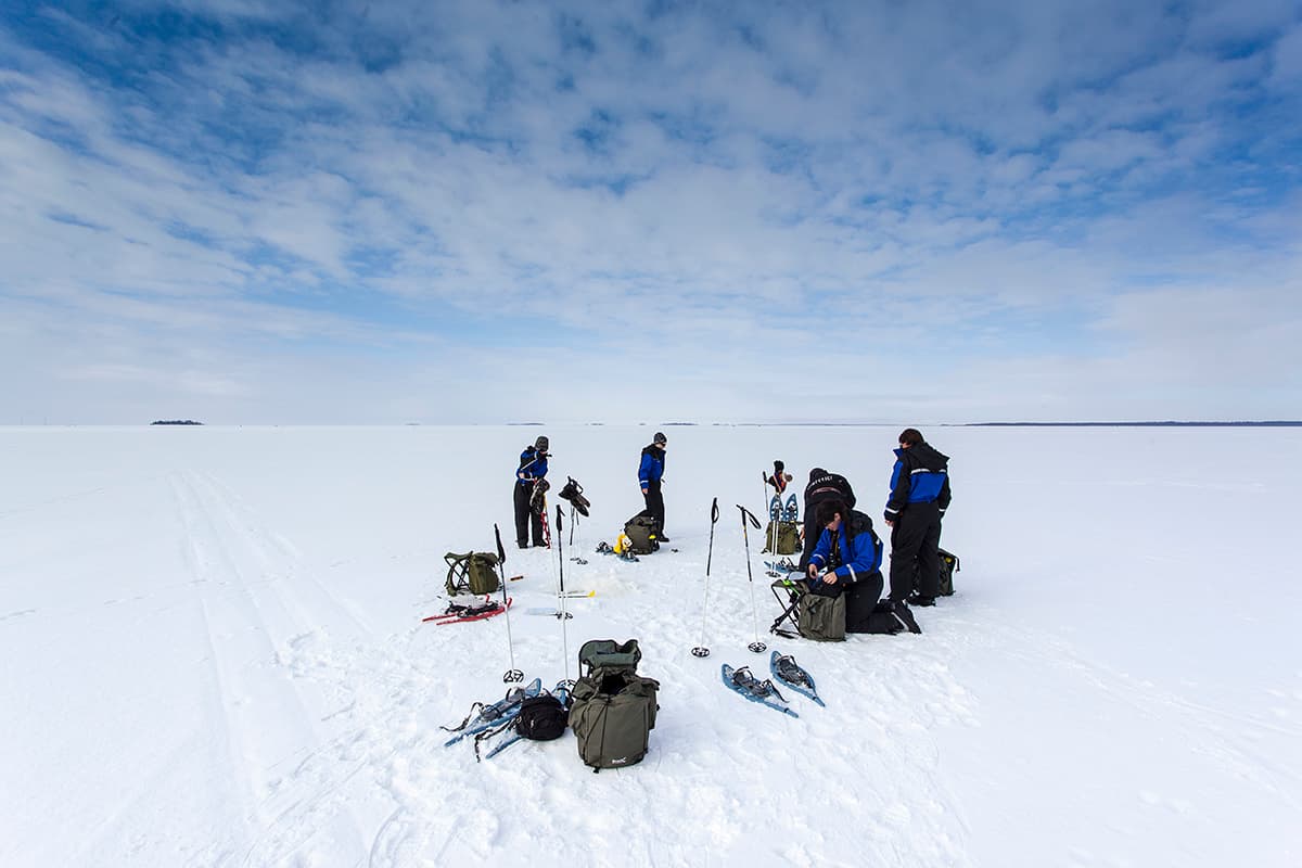 Ice fishing in Levi